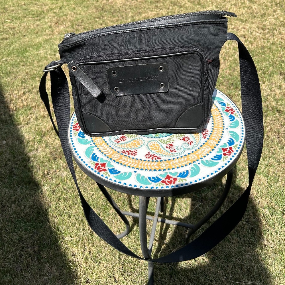 BURBERRY Unisex Black Nylon Crossbody Messenger Bag w Novacheck Plaid VTG